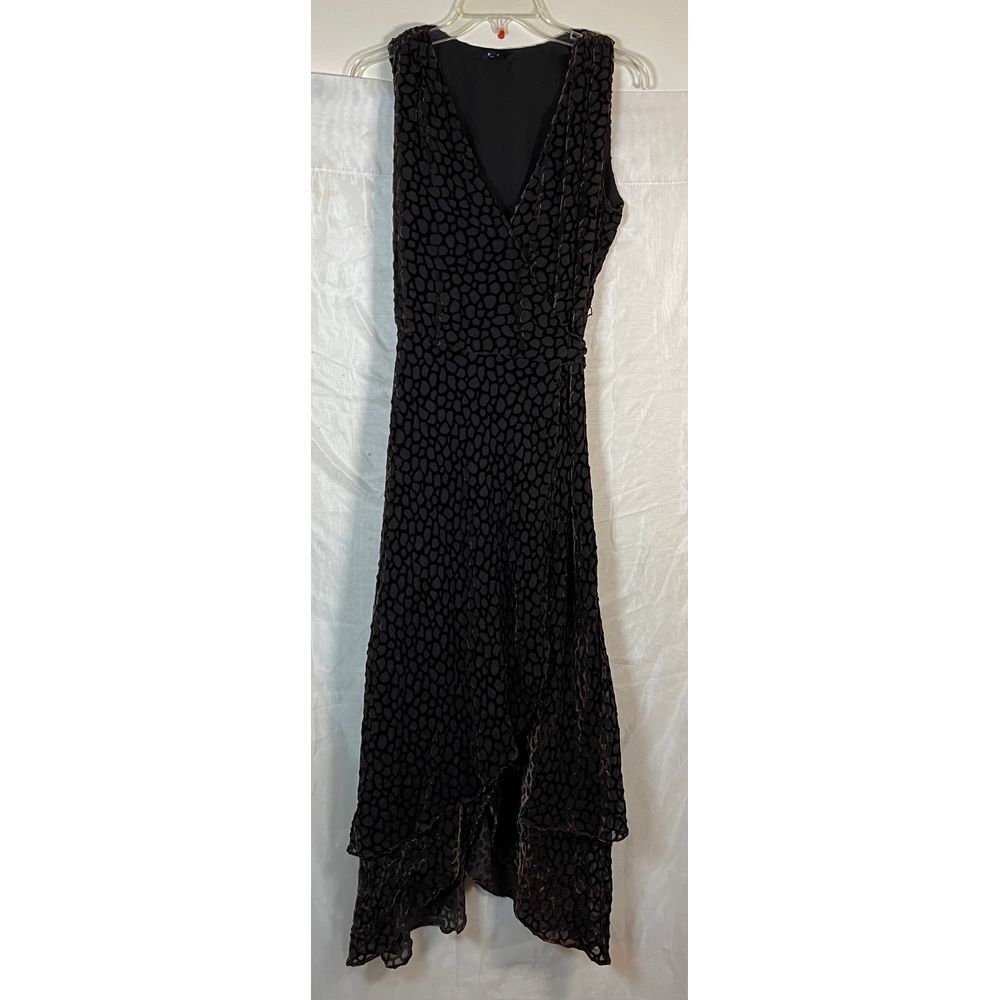 ECI Black Asymmetrical Dress - Picture 4 of 5